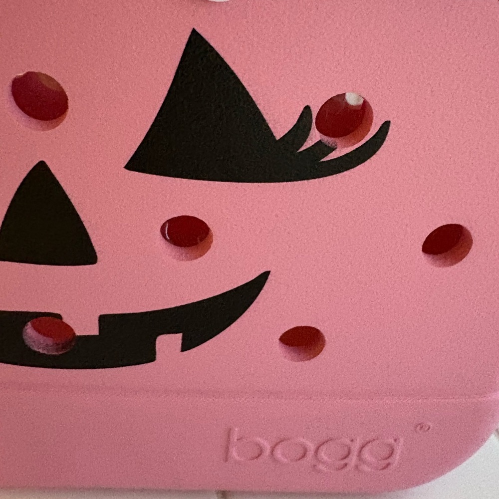 NWOT BOGG Bag - Bitty Bag Halloween bag - Pumpkin Face - Green and Pink - Picture 2 of 7